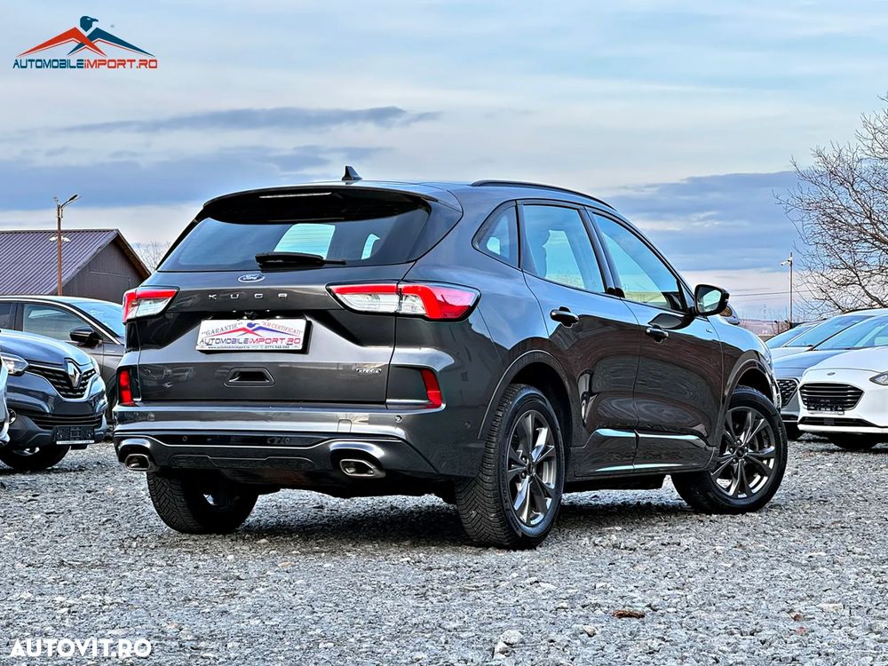 Ford Kuga 2.5 Duratec PHEV ST-LINE - 2