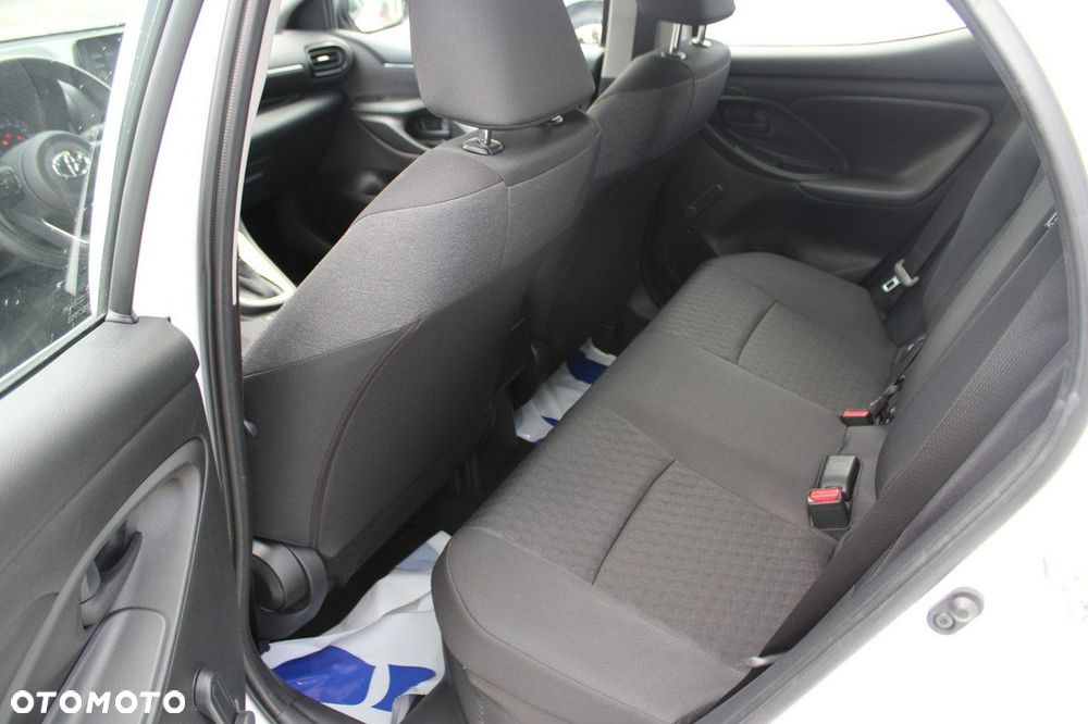 Toyota Yaris - 13