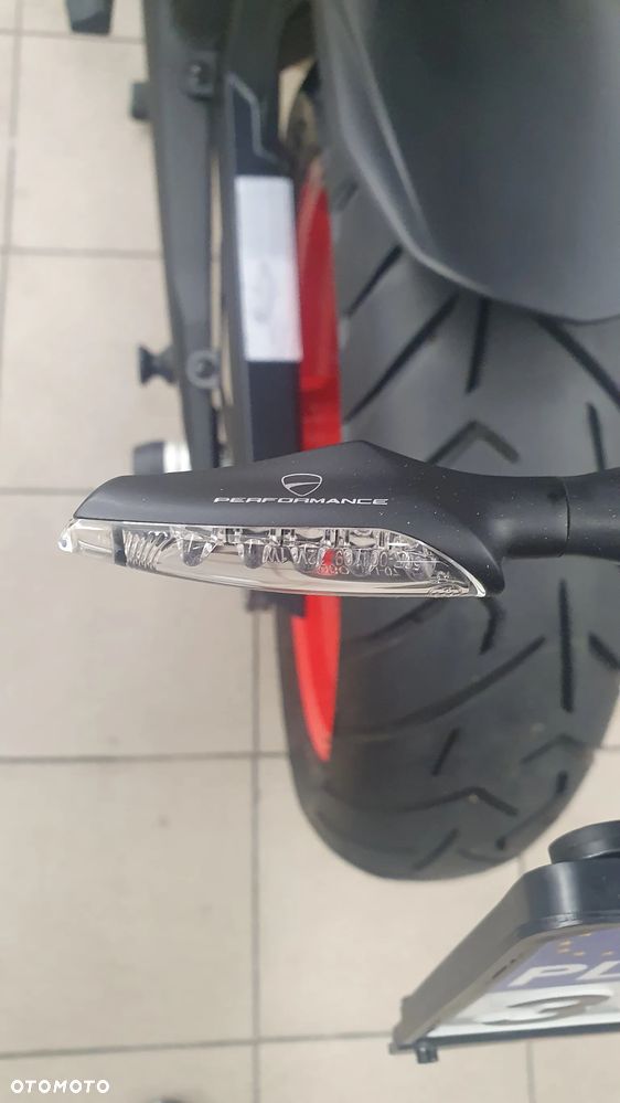 Ducati Multistrada - 12