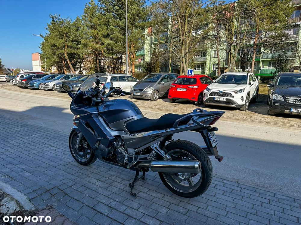 Yamaha FJR - 1