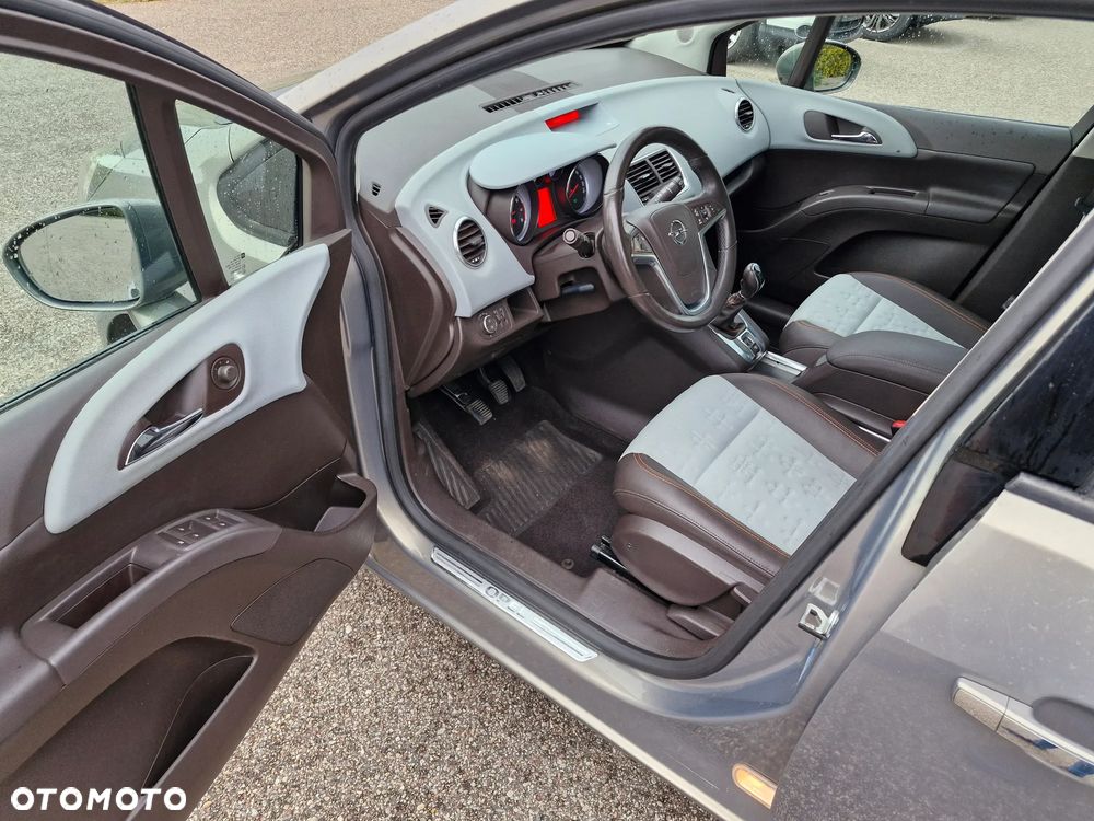 Volkswagen Golf 1.6 Edition - 23