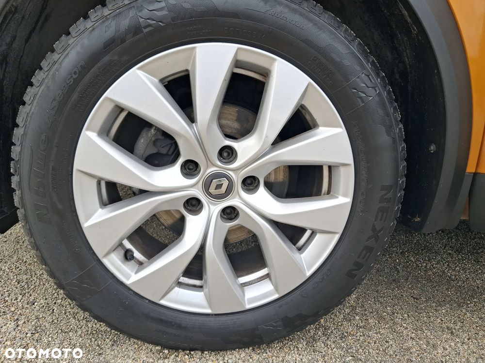 Renault Captur TCe 100 INTENS - 25
