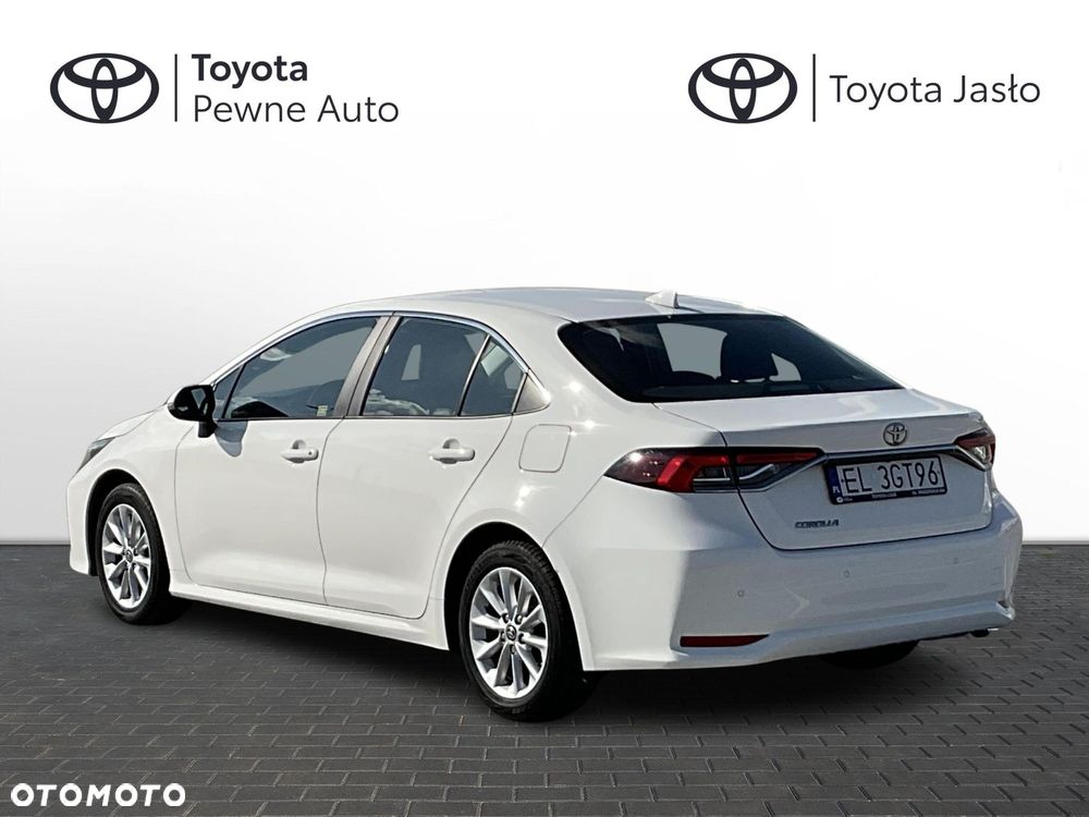 Toyota Corolla - 3