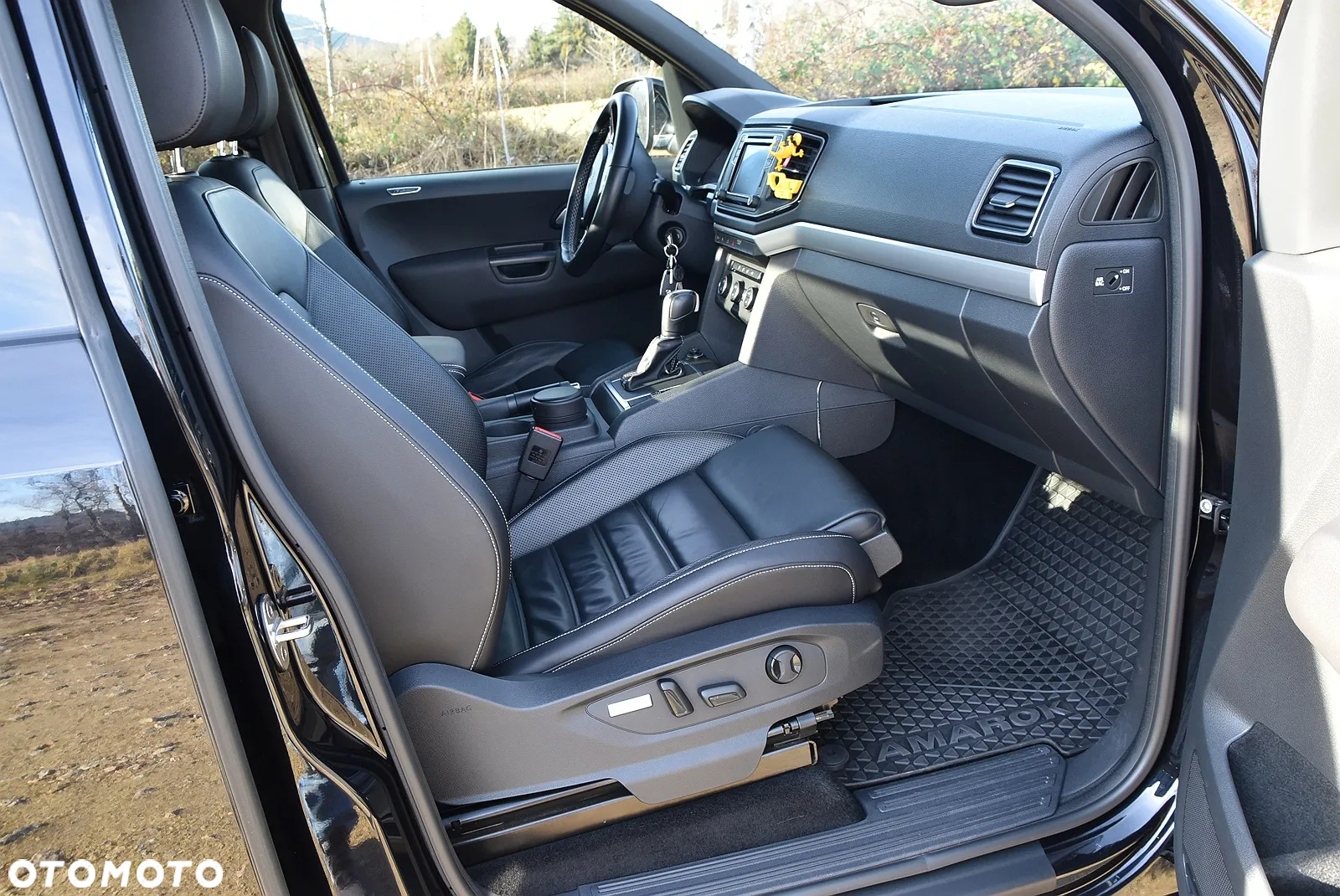 Volkswagen Amarok 3.0 V6 TDI 4Mot Aventura - 38