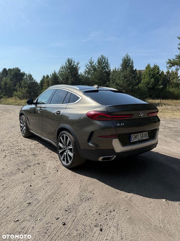 BMW X6 xDrive30d - 9