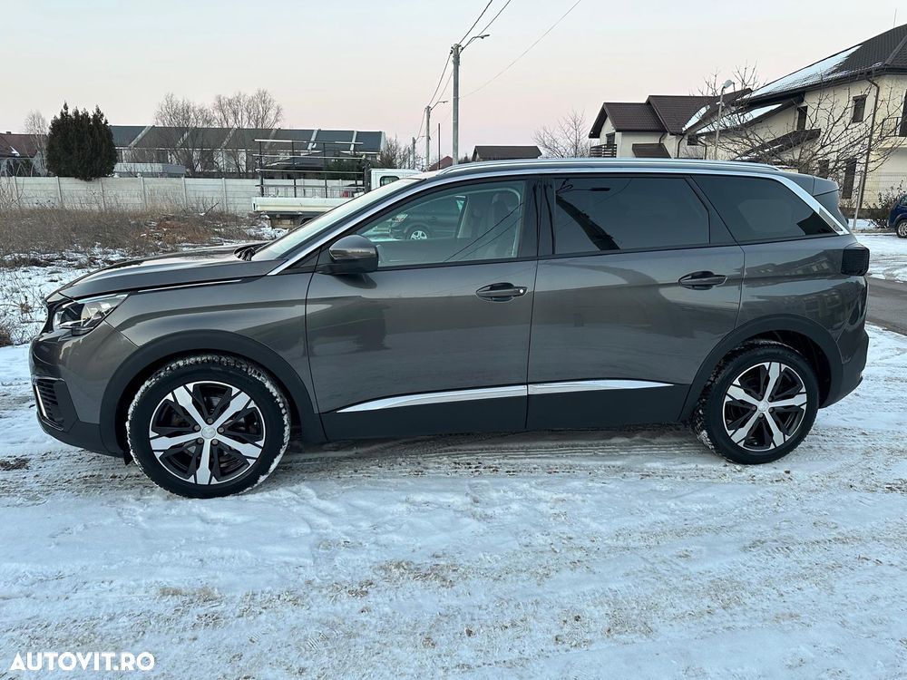 Peugeot 5008 - 3