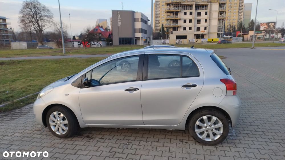 Toyota Yaris 1.4 D-4D Terra - 6