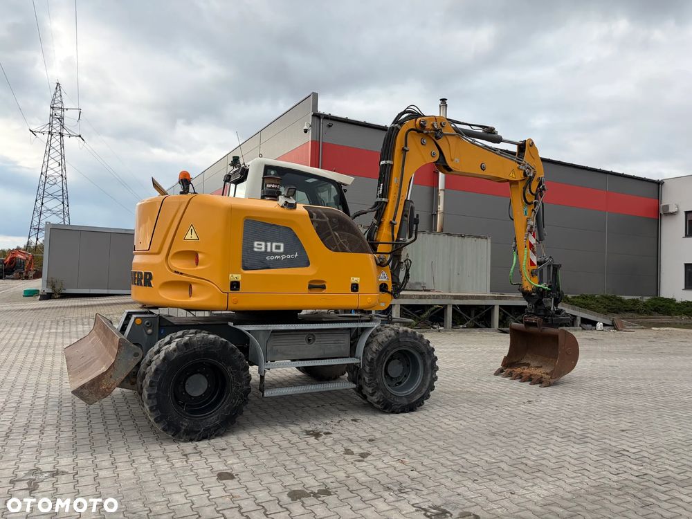 Liebherr A910 Compact Rototilt ze szczypcami - 4