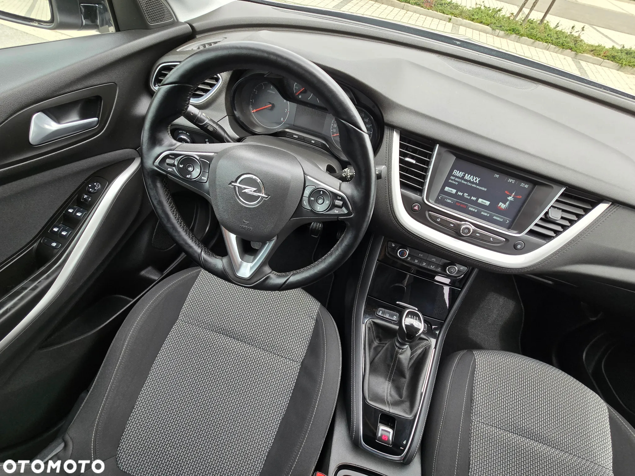 Opel Grandland X 1.2 Start/Stop 120 Jahre - 11