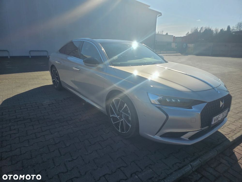 DS Automobiles DS 9 - 12