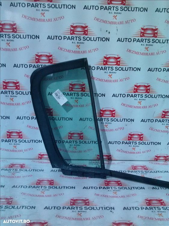 coltar geam usa stanga spate renault clio 3 an fabr. 2009 - 1