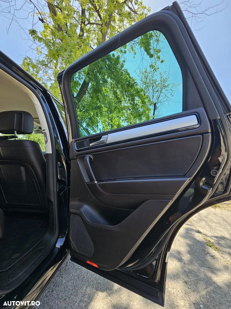 Volkswagen Touareg V6 TDI BMT Supreme Plus - 15