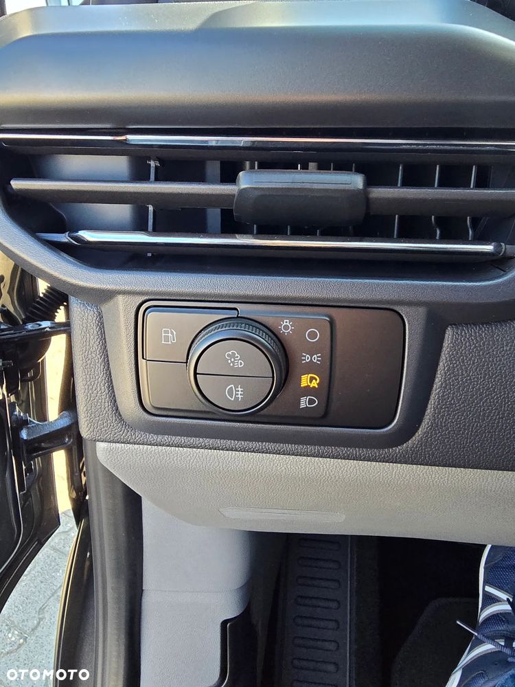 Ford Tourneo Custom 2.5 PHEV CVT 340 L2 Titanium X - 13