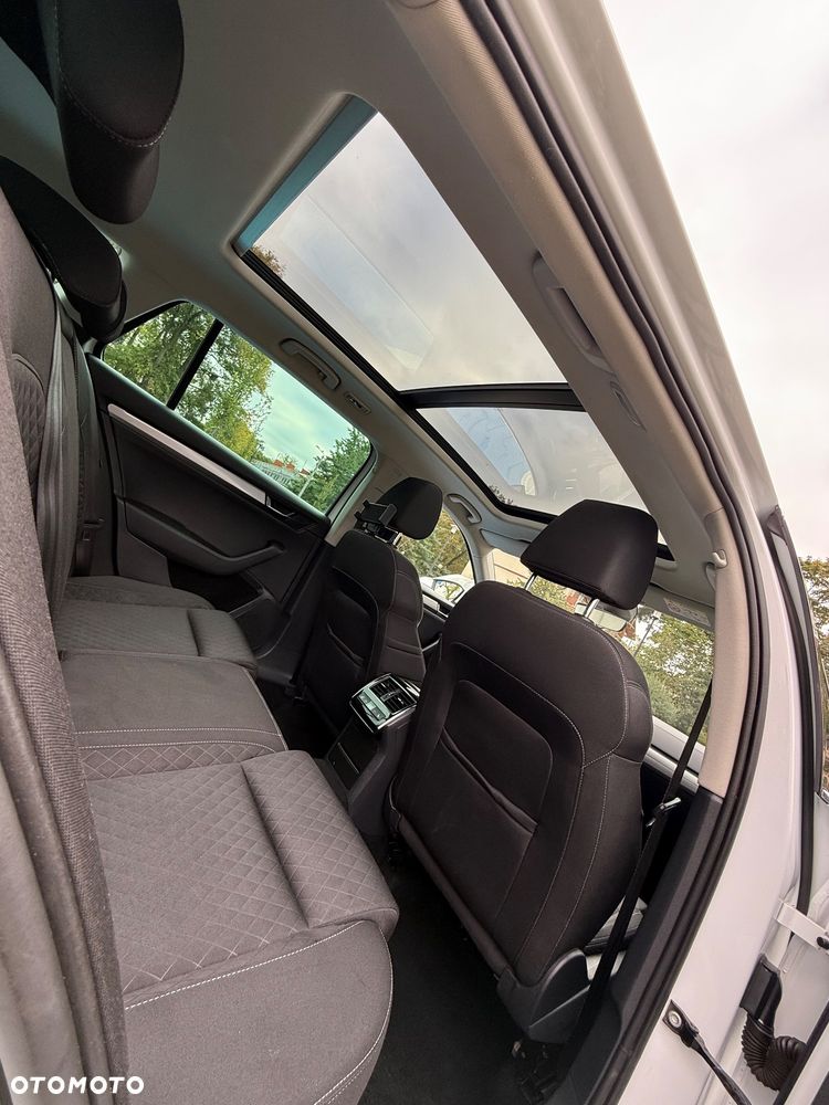 Skoda Superb 2.0 TDI 4x4 Ambition DSG - 24