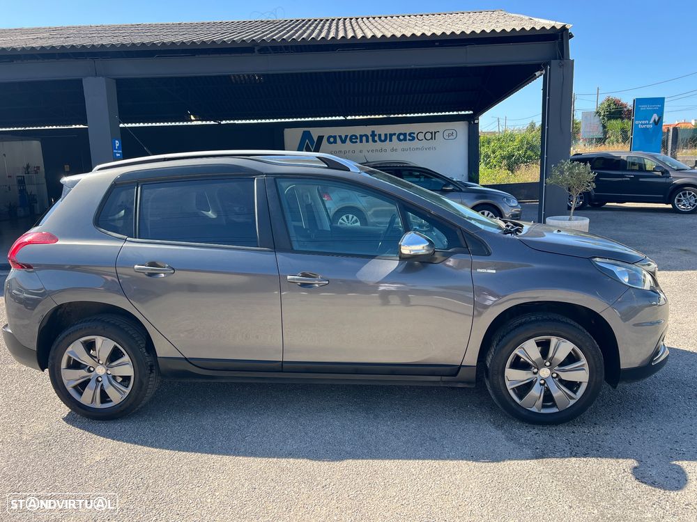Peugeot 2008 1.2 PureTech Style - 21