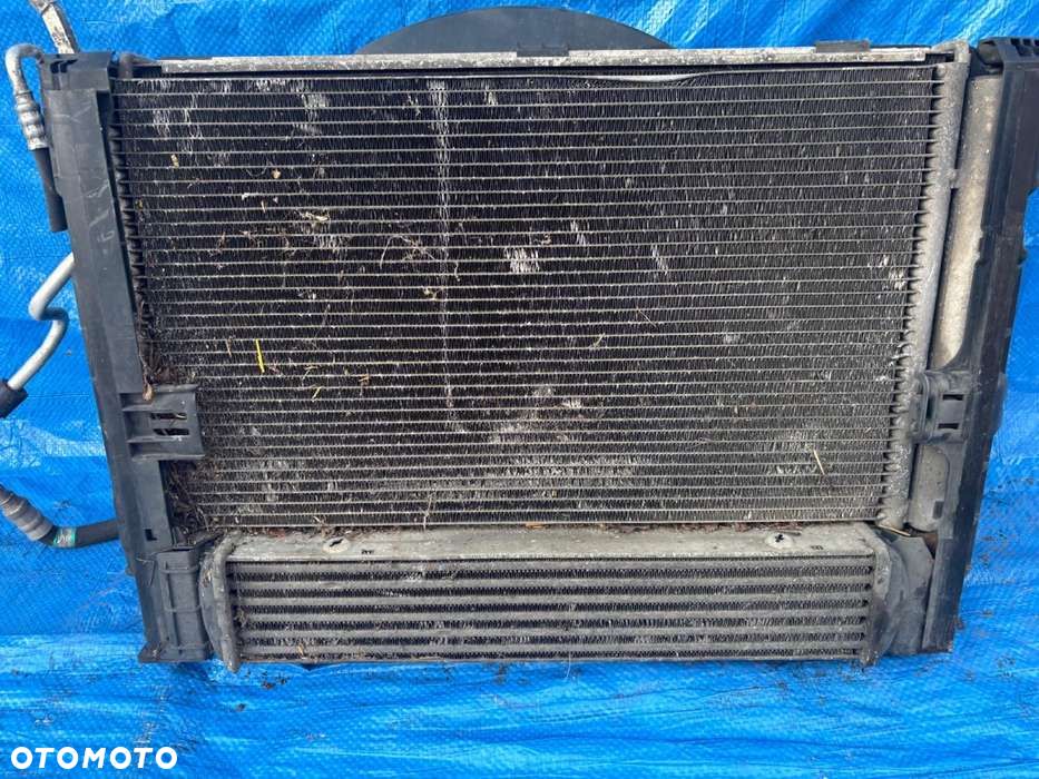 BMW 1 E87 2.0 DIESEL N47 chłodnice wentylator komplet - 2
