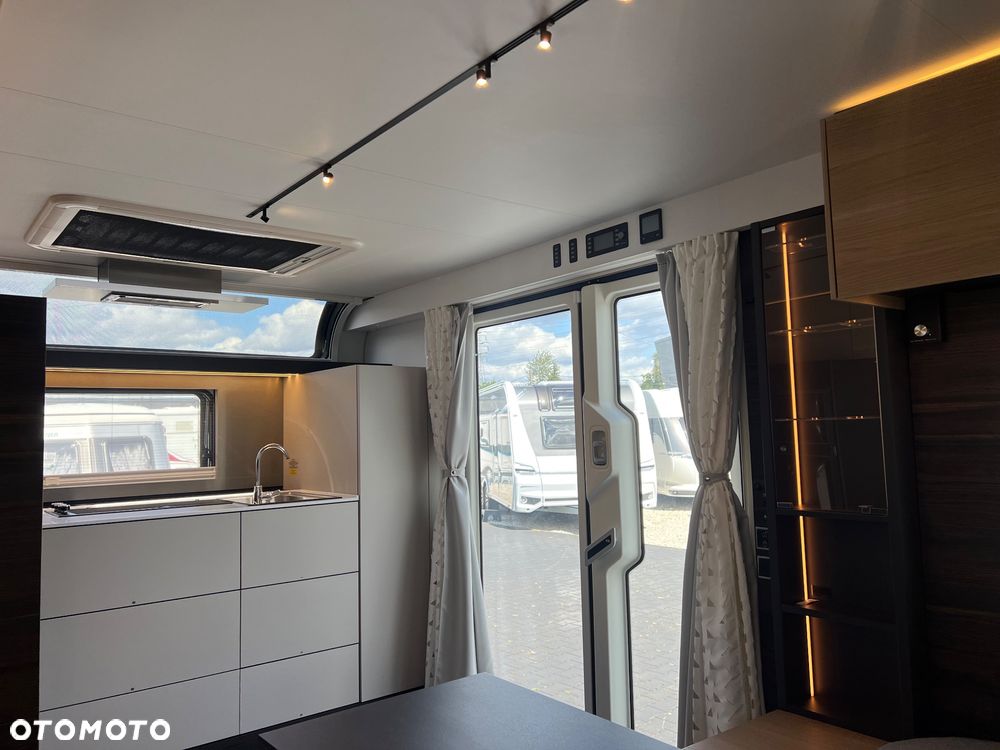 Adria ASTELLA 704 HP - 12