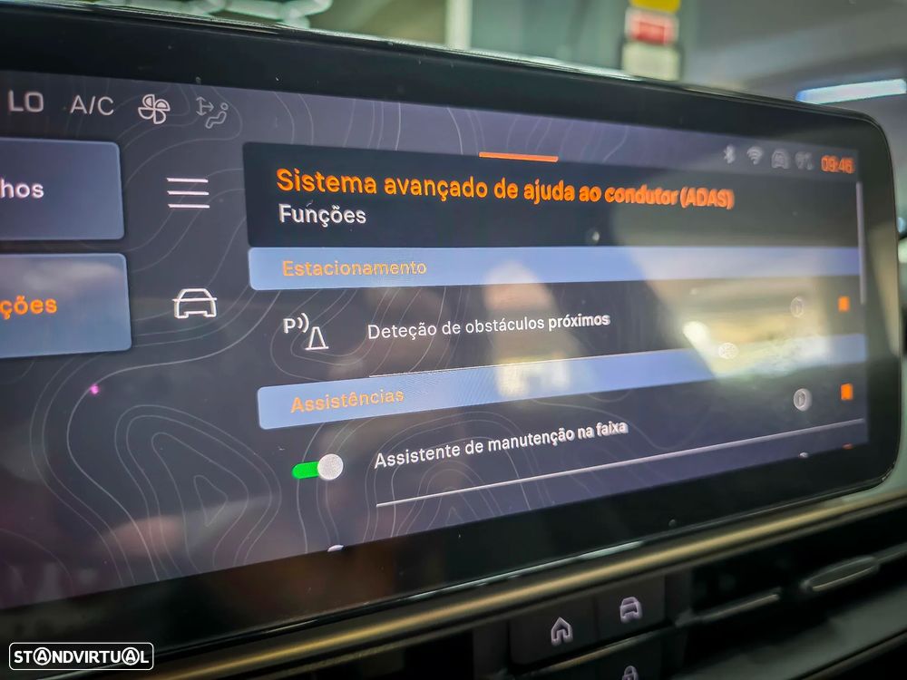 Jeep Avenger 1.2 e-Hybrid Longitude DCT - 27