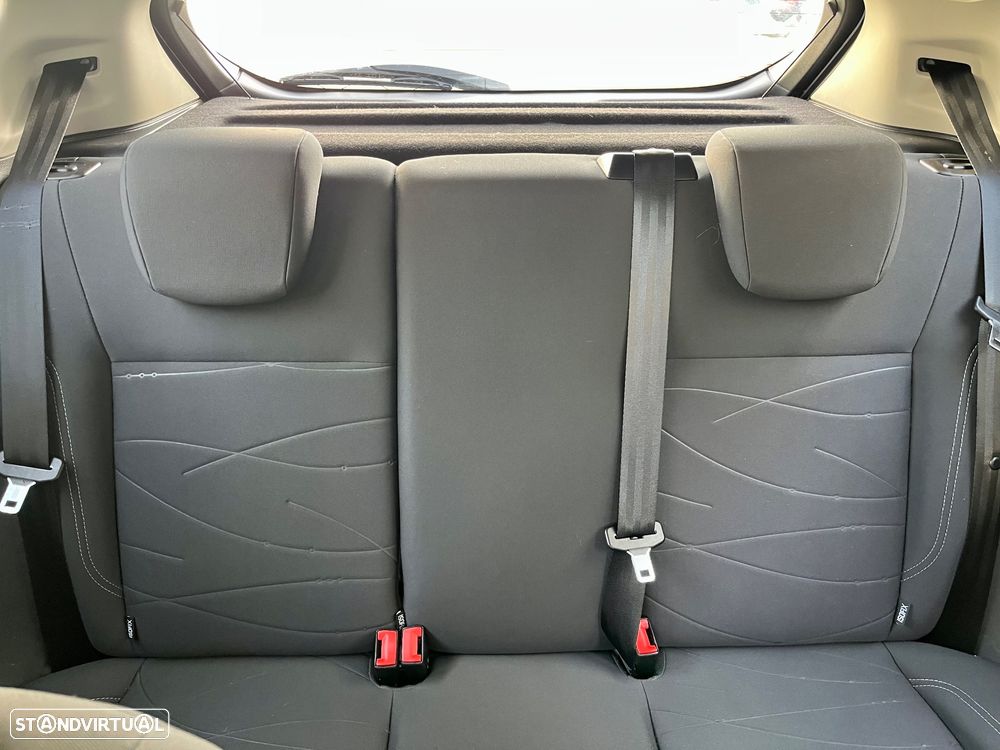 Ford Fiesta 1.5 TDCi STLine - 28