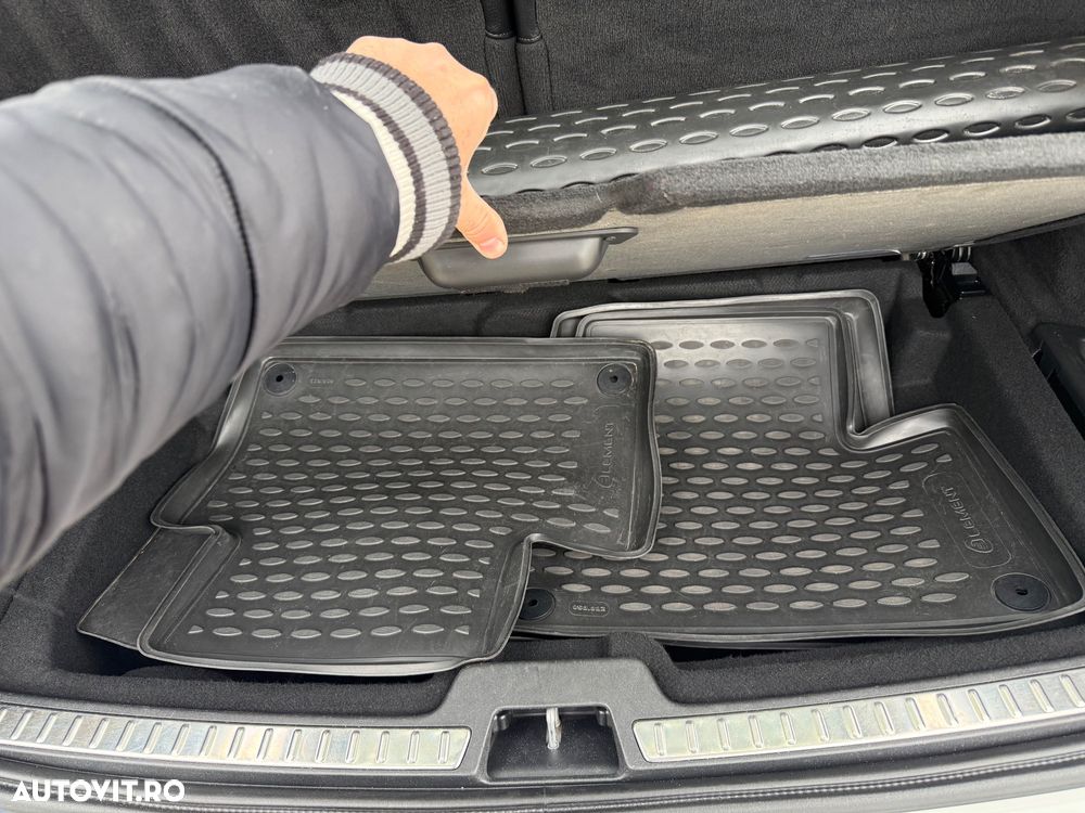 Volvo XC 90 D5 AWD Geartronic Inscription - 16