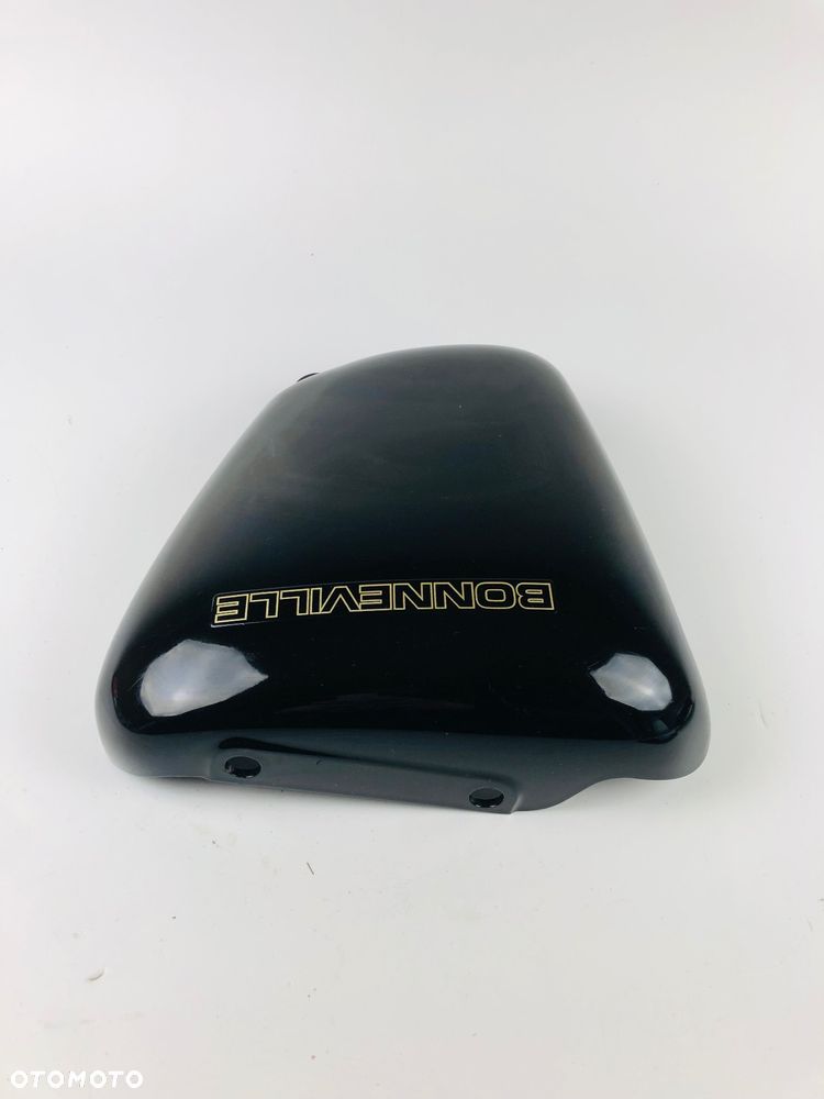 Triumph Bonneville T100 osłona  obudowa pokrywa lewa - 4