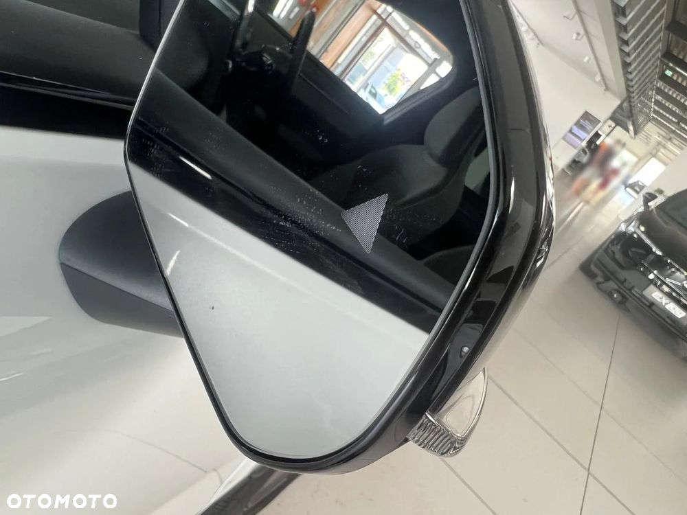 Volvo EX30 69kWh Twin Motor Ultra Black Edition - 37