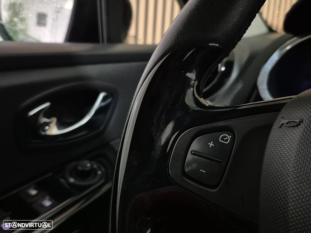 Renault Clio Sport Tourer 1.5 dCi Dynamique S - 14