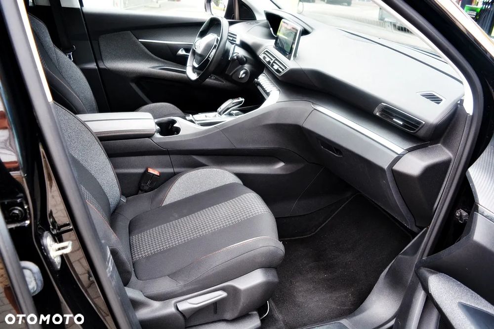 Peugeot 5008 BlueHDi 130 EAT8 Active - 20