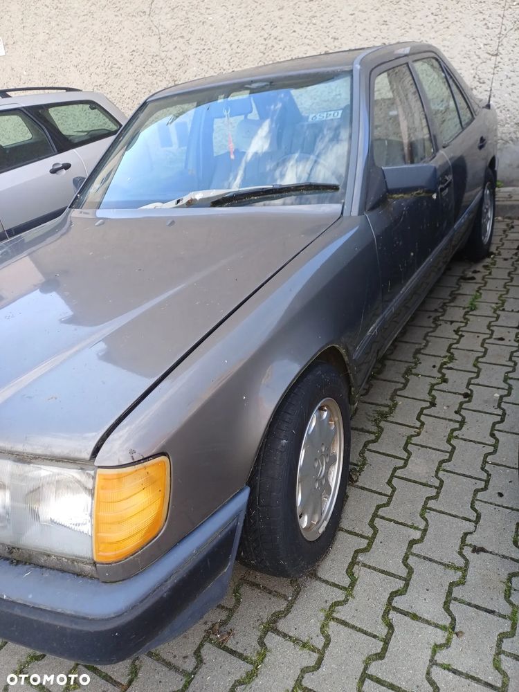 Mercedes-Benz W124 (1984-1993) - 3