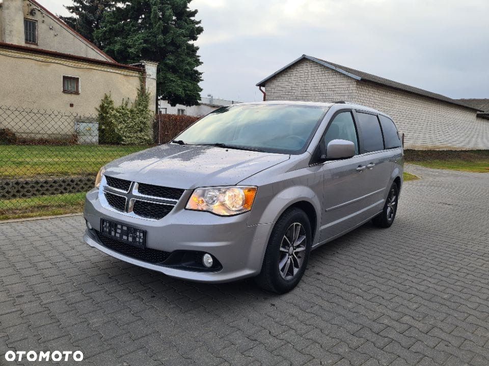 Dodge Grand Caravan 3.6 Express - 12
