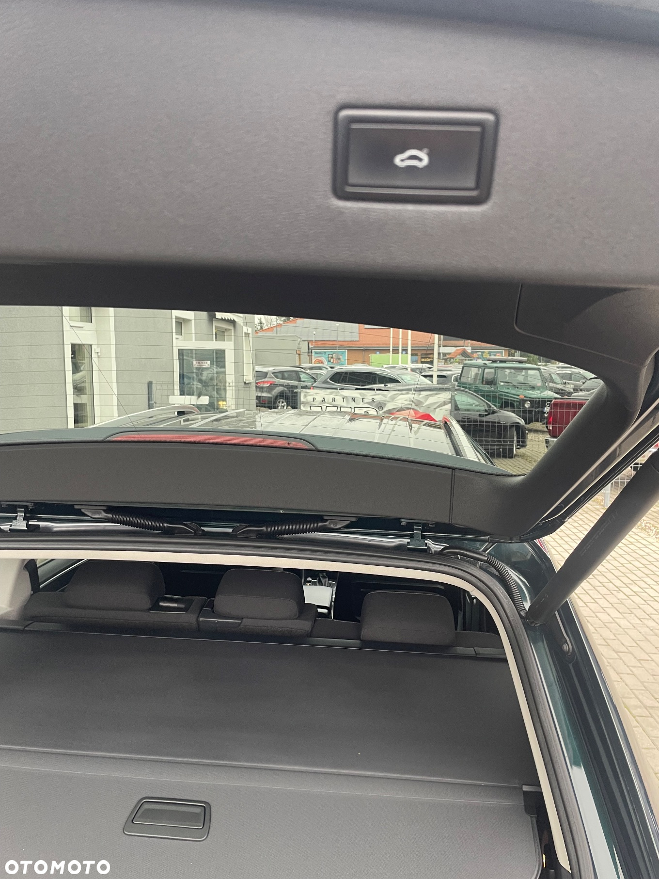 Volkswagen Tiguan Allspace 2.0 TDI Elegance DSG - 32