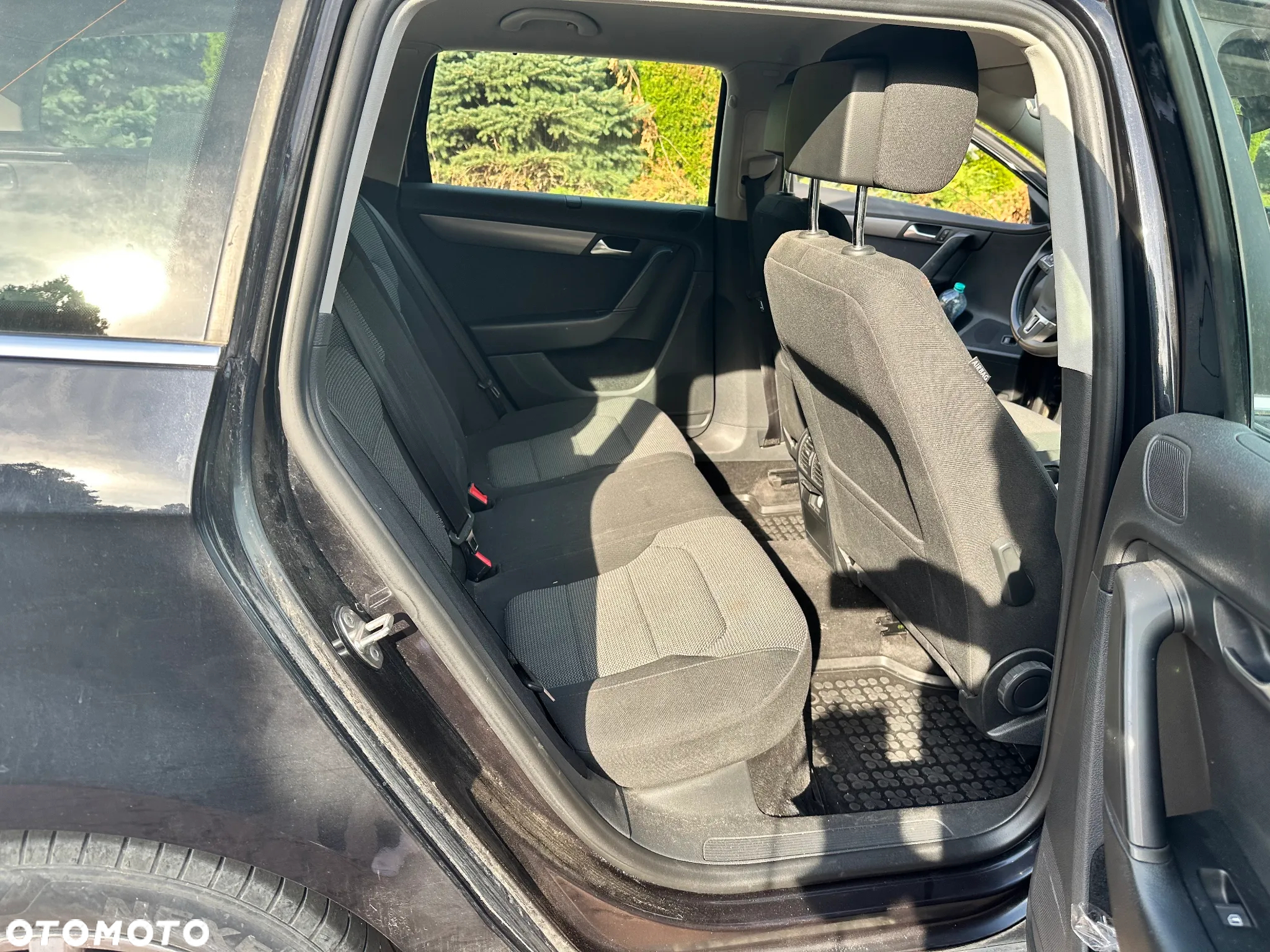 Volkswagen Passat 2.0 TDI Comfortline - 8