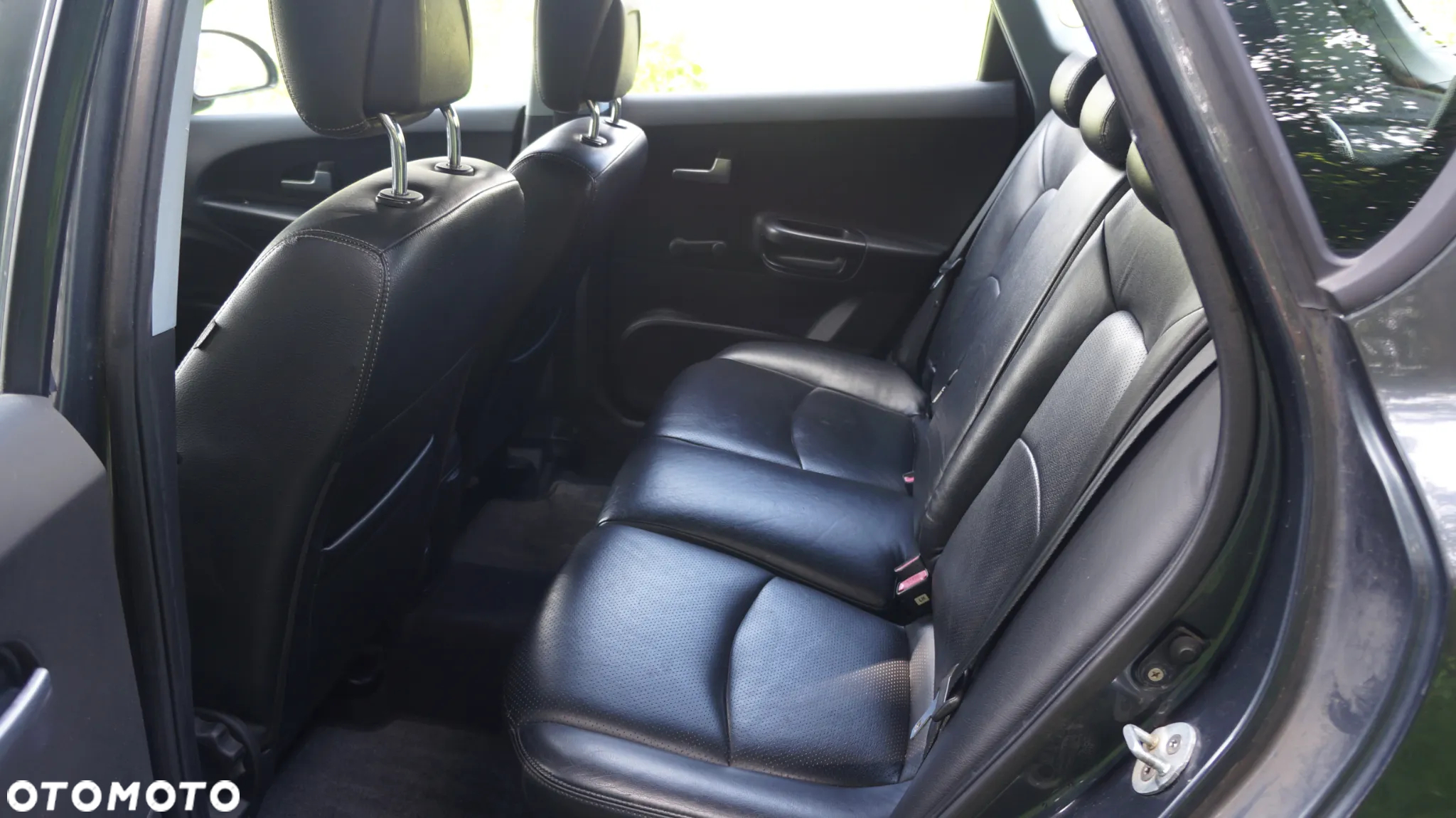 Kia Ceed 1.6 CRDi 90 Spirit - 12