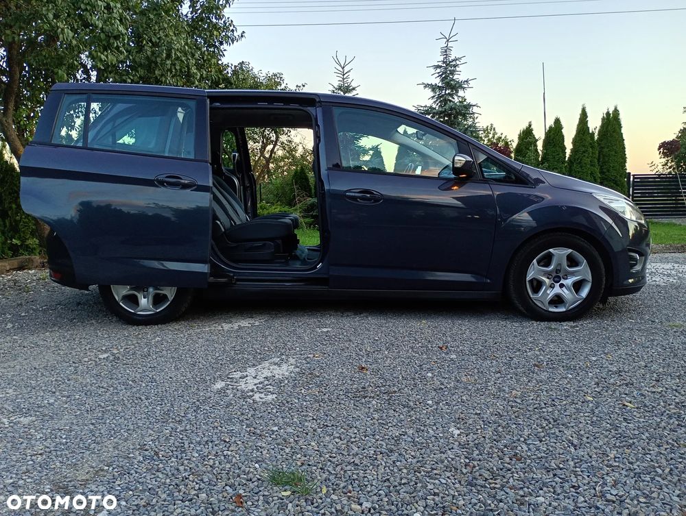 Ford Grand C-MAX 1.6 TDCi Titanium - 1