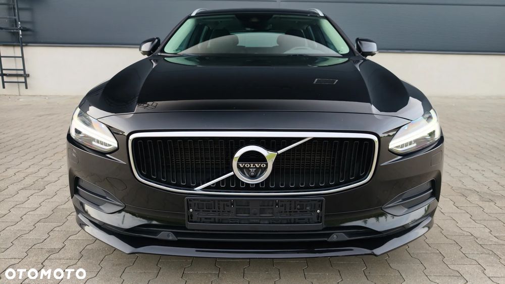 Volvo V90 D4 Geartronic Momentum Pro - 3