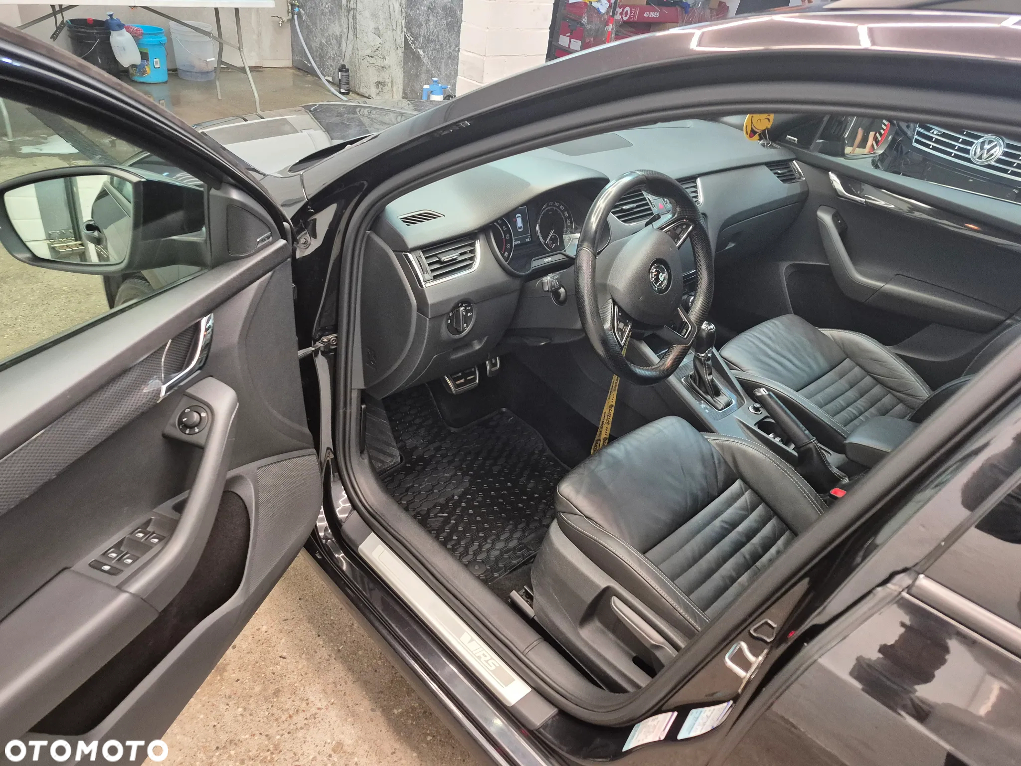 Skoda Octavia 2.0 TDI RS DSG - 9