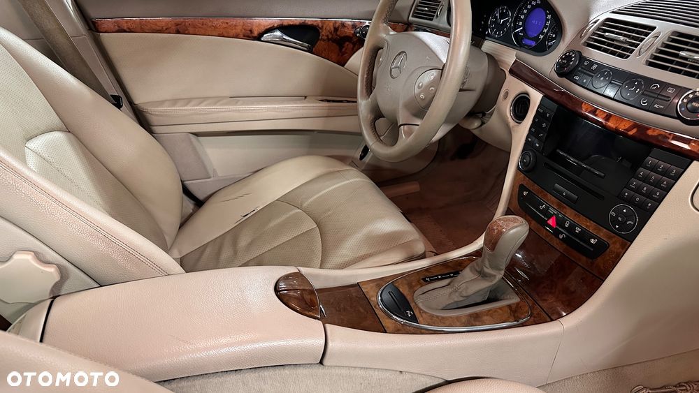 Mercedes-Benz Klasa E 200 Kompressor Automatik Elegance - 18