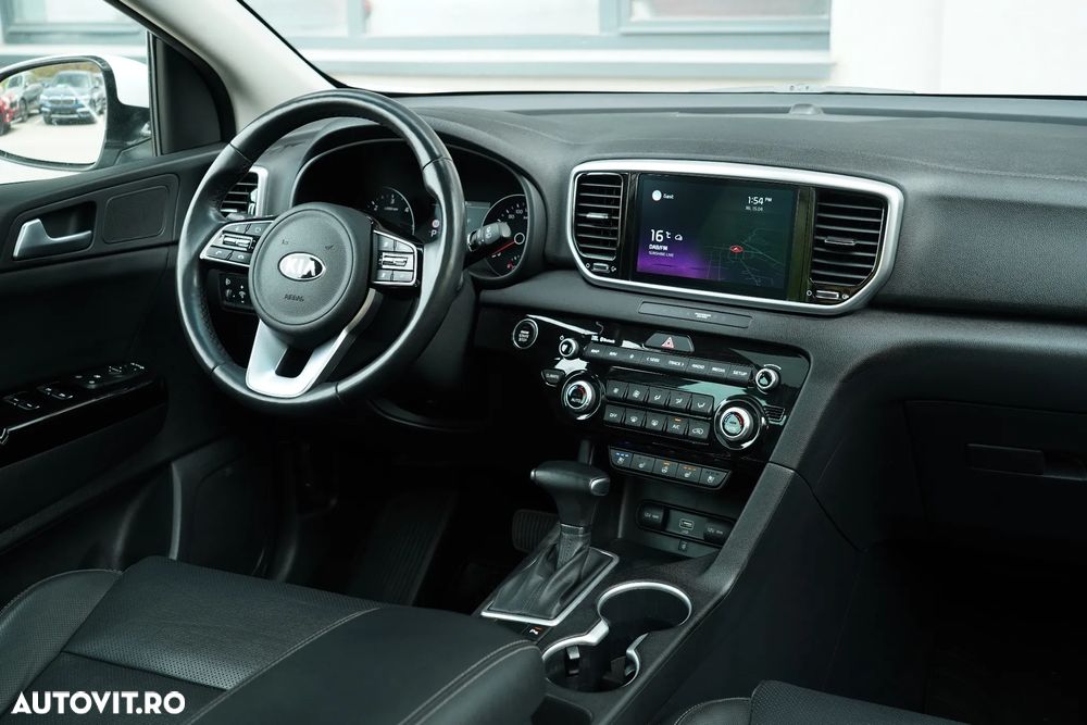 Kia Sportage 2.0 CRDI AWD Eco-Dynamics+ (48V M-H) Aut. GT LINE - 11