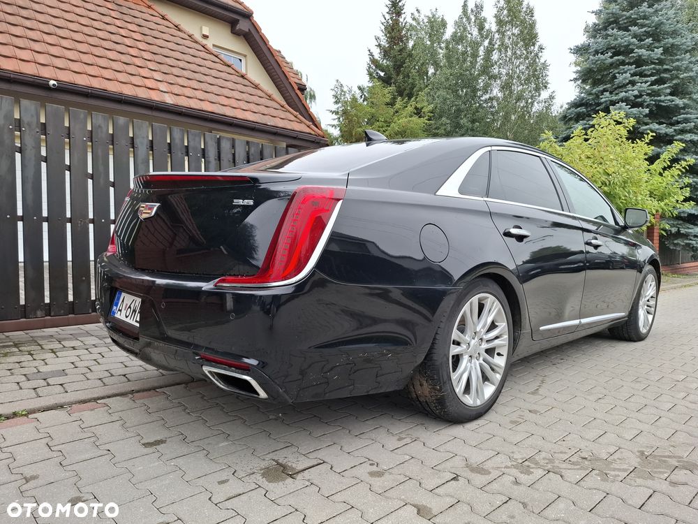 Cadillac XTS - 33