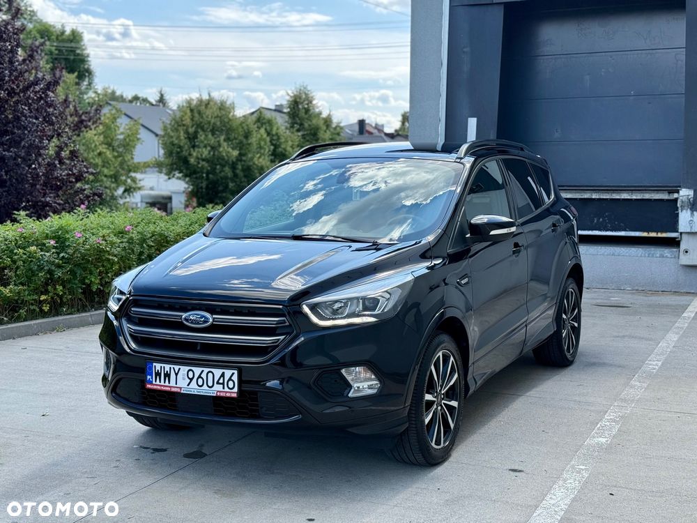 Ford Kuga 1.5 EcoBoost 2x4 ST-Line - 28