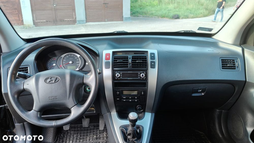 Hyundai Tucson 2.0 Comfort 2WD - 9