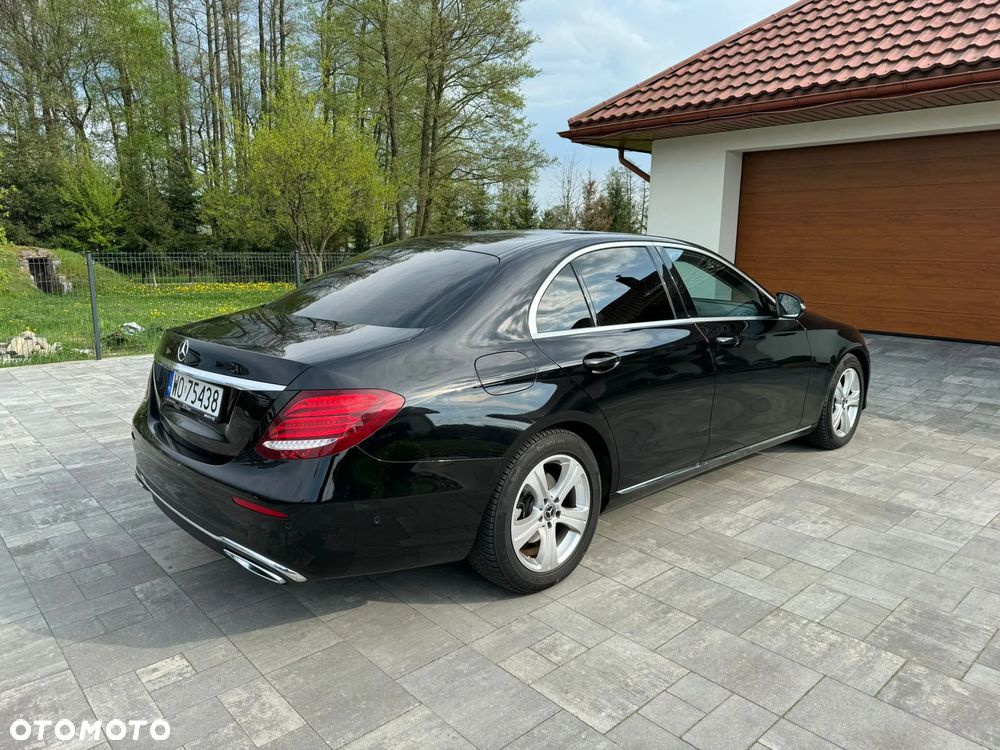 Mercedes-Benz Klasa E - 2