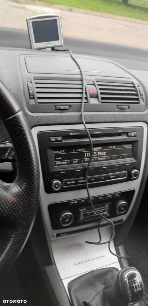 Skoda Octavia Combi 2.0 TDI DPF Scout 4x4 - 8