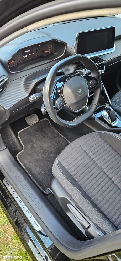Peugeot 208 - 20