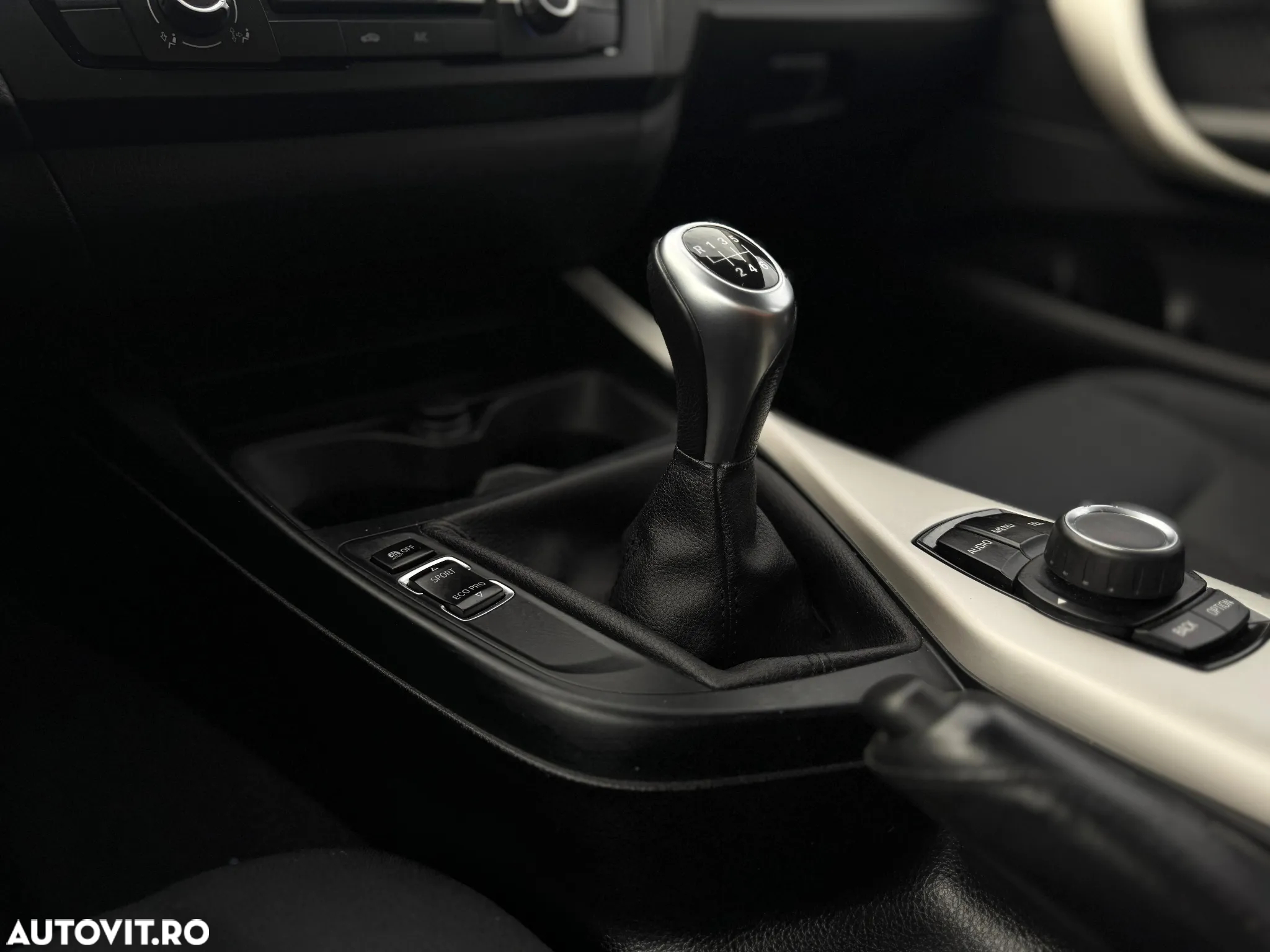 BMW Seria 1 116d - 19
