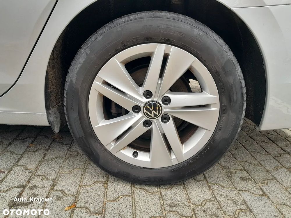 Volkswagen Golf 1.5 eTSI EVO Life DSG - 38