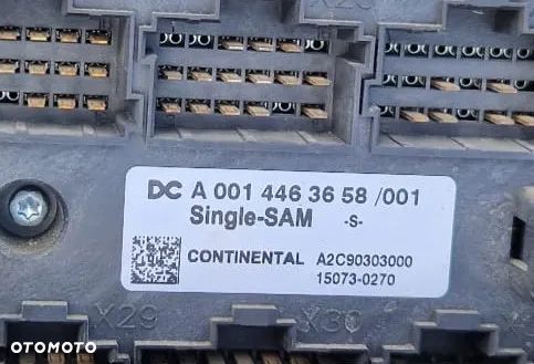 DC A0014463658 MERCEDES MP4 Skrzynka Tablica Modul Plyta bezpiecznikow - 3