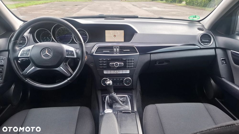 Mercedes-Benz Klasa C 180 CGI BlueEFFICIENCY - 5