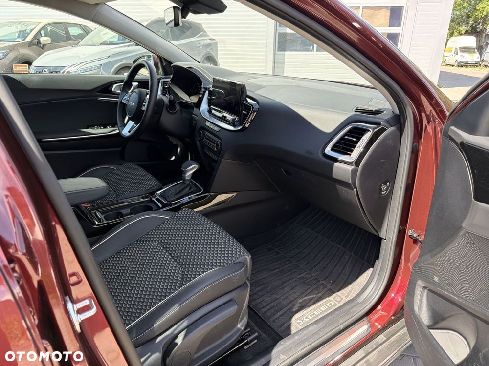 Kia XCeed 1.6 T-GDI Business Line DCT - 21