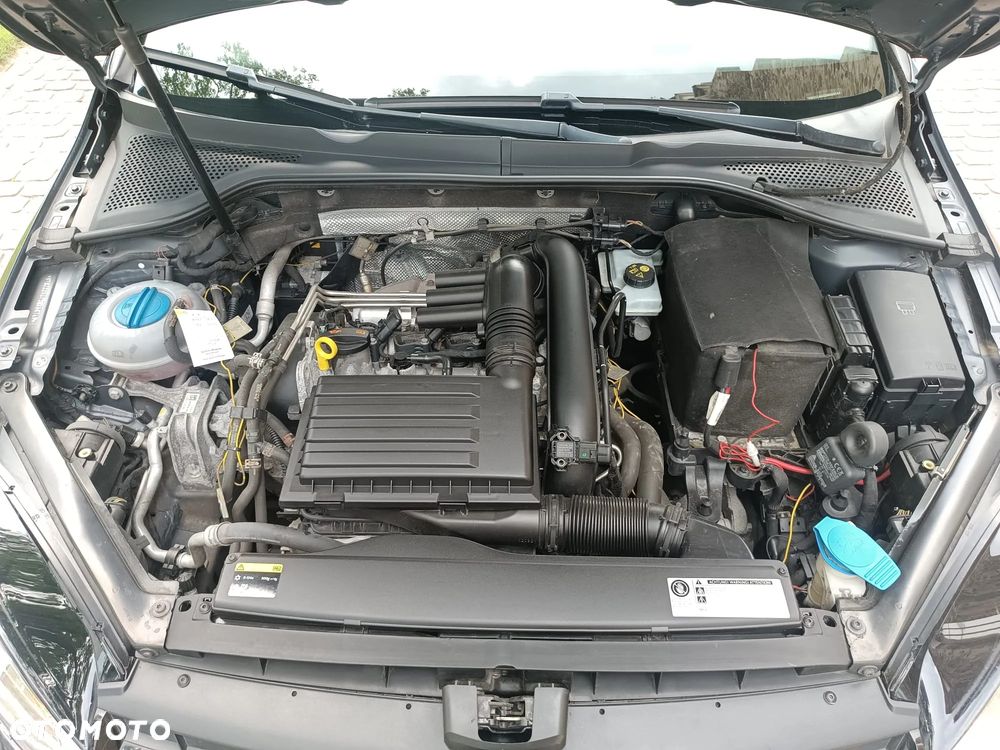 Volkswagen Golf 1.4 TSI BlueMotion Technology Cup - 23